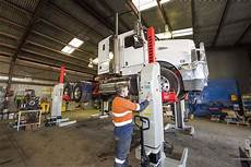 Heavy Trucks Air Pipe