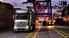 Mercedes Truck